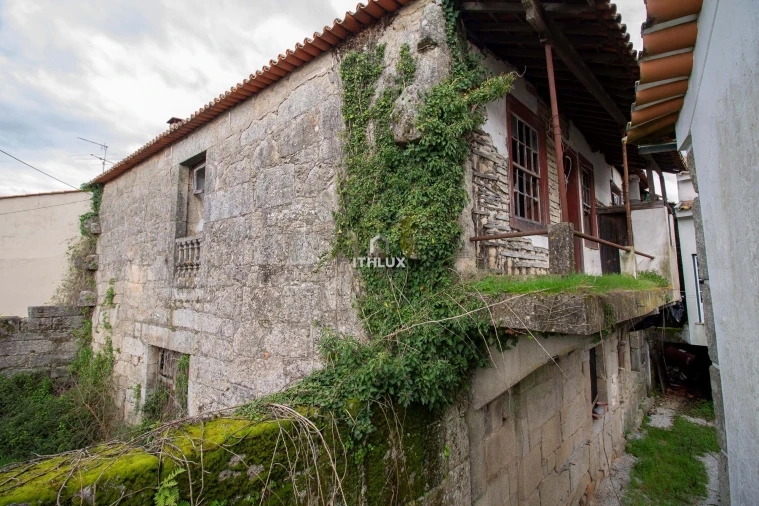 Moradia T3 para Venda em Canas de Senhorim Foto 4