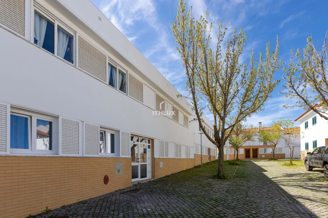 Apartamento T3 para Venda em Bacelo e Senhora da Saúde Foto 1