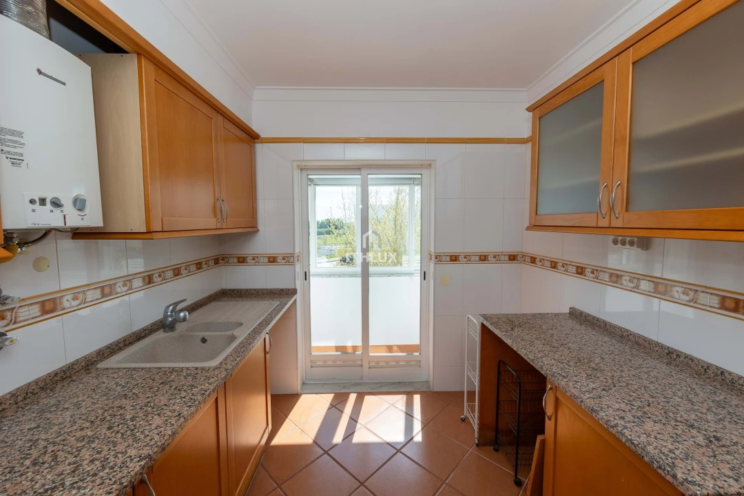 Apartamento T3 para Venda em Bacelo e Senhora da Saúde Foto 3