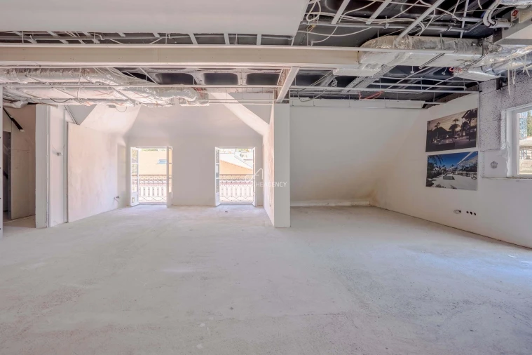 Apartamento T3 para Venda em Santo António Foto 14