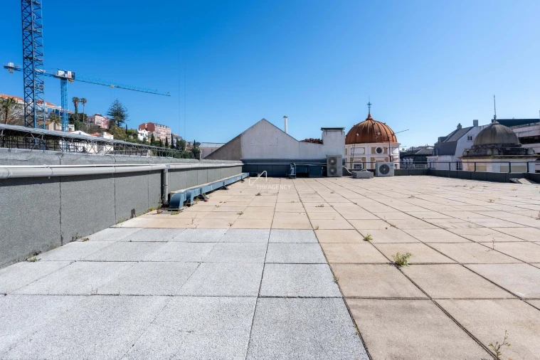 Apartamento T3 para Venda em Santo António Foto 20