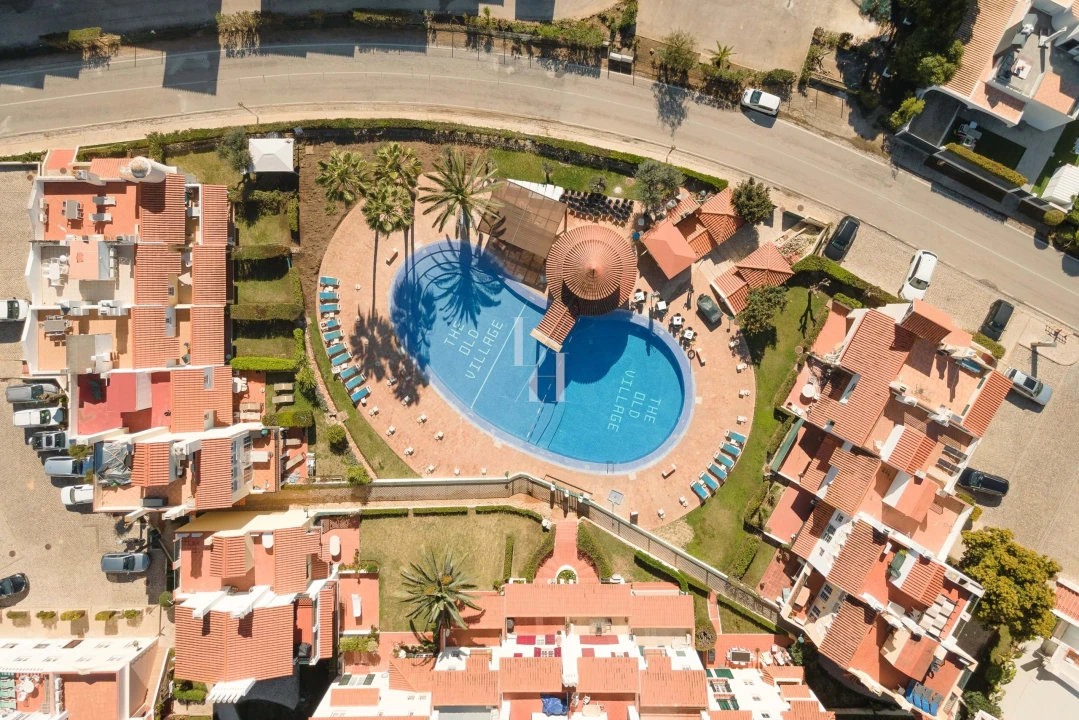 Apartamento T2 para Arrendamento férias em Quarteira Foto 1