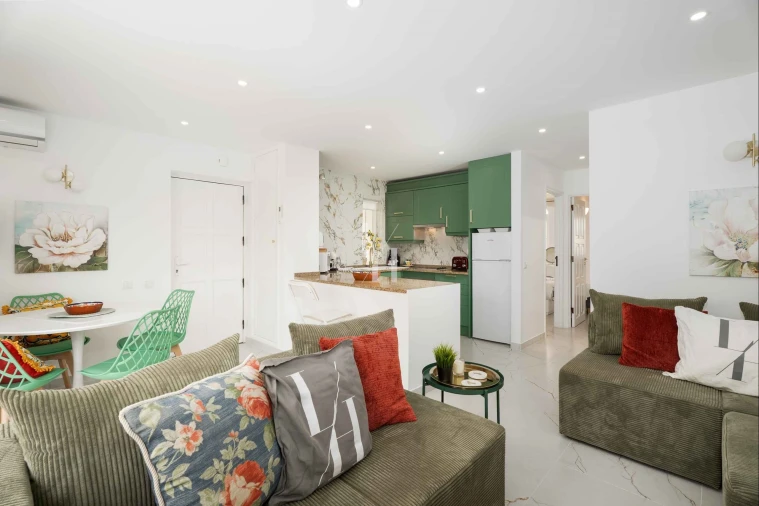 Apartamento T2 para Arrendamento férias em Quarteira Foto 21