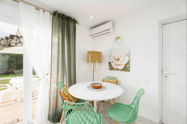 Apartamento T2 para Arrendamento férias em Quarteira Foto 24