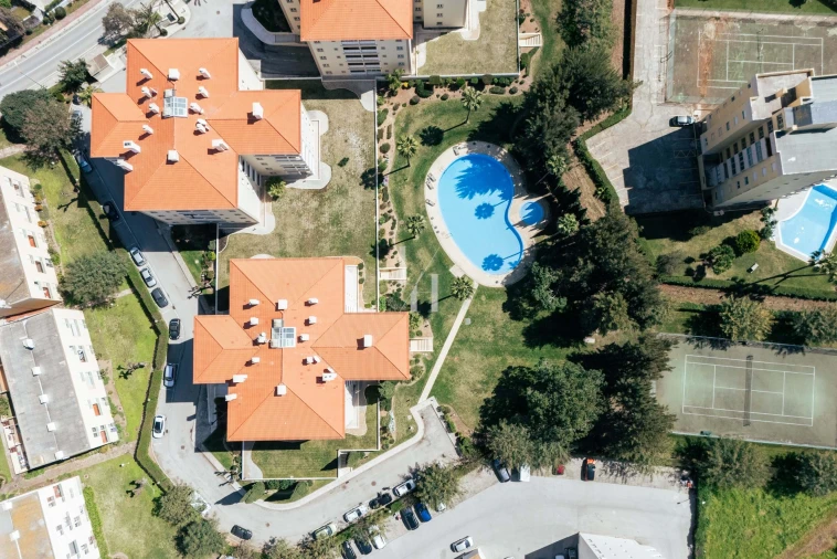 Apartamento T2 para Venda em Quarteira Foto 24