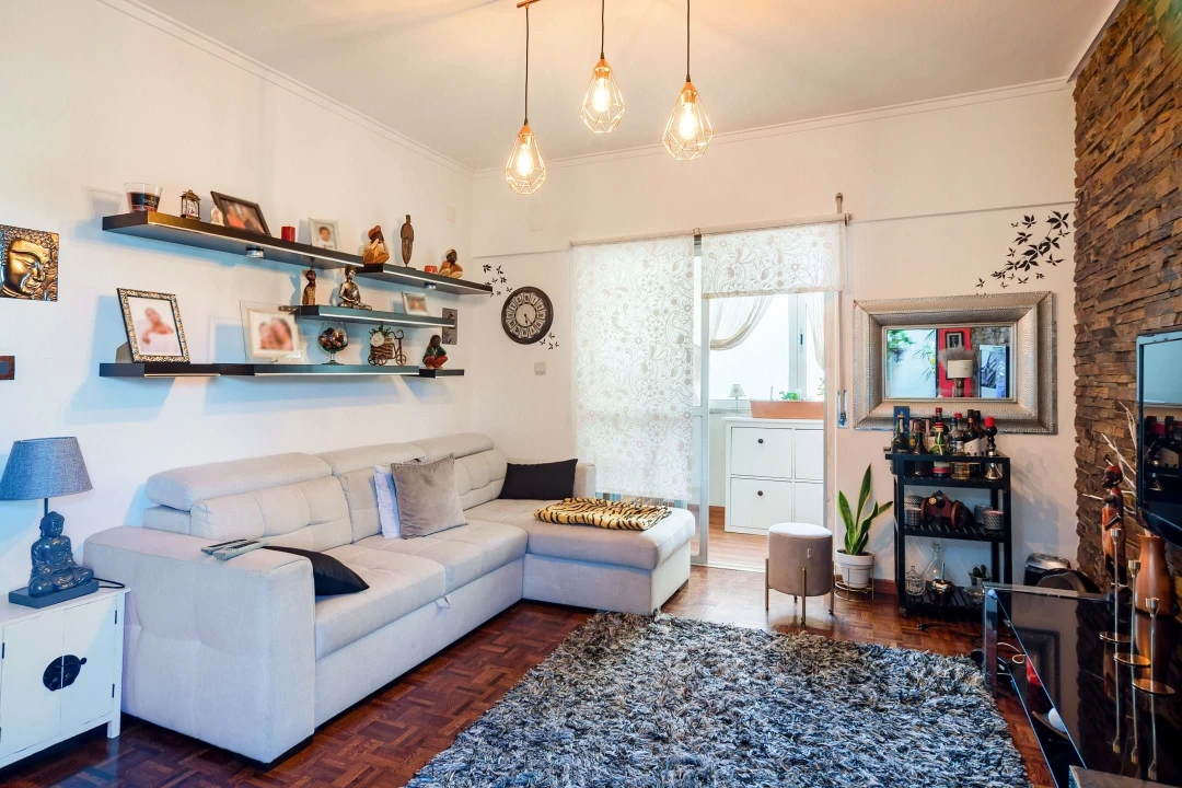 Apartamento T2 para Venda em Póvoa de Santa Iria e Forte da Casa Foto 4