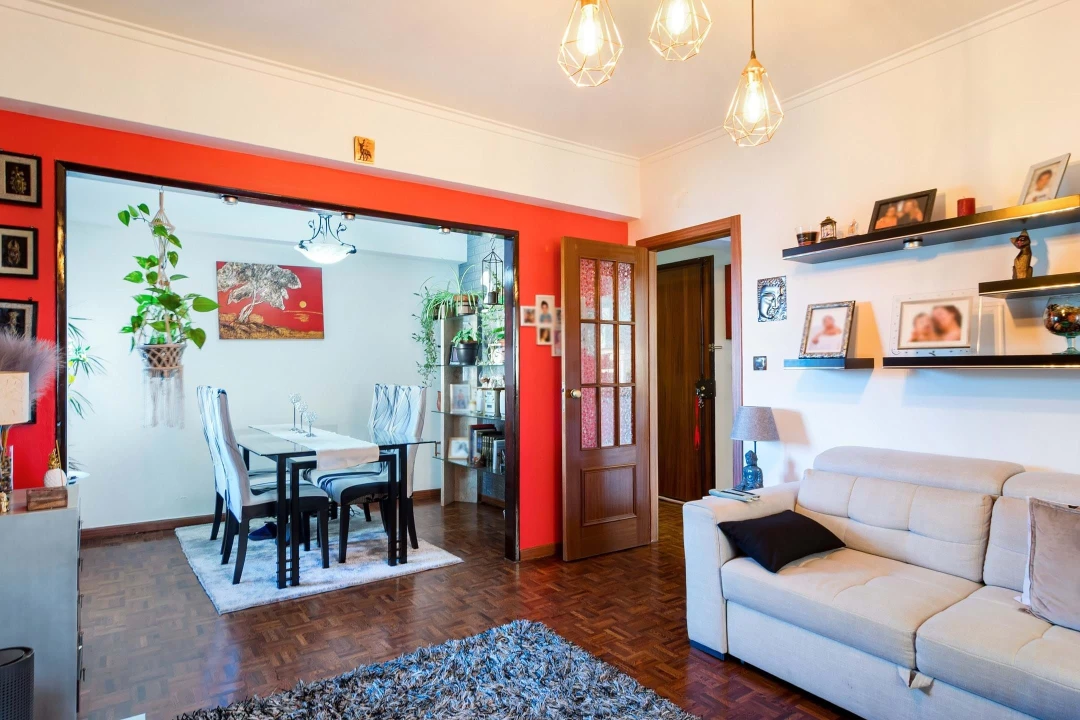 Apartamento T2 para Venda em Póvoa de Santa Iria e Forte da Casa Foto 3