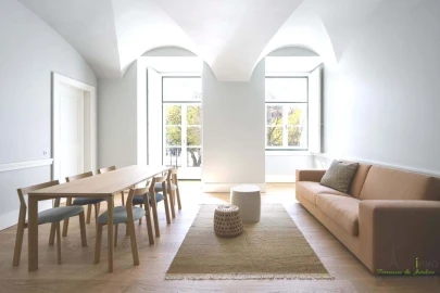 Apartamento T2 para Venda em Santa Maria Maior