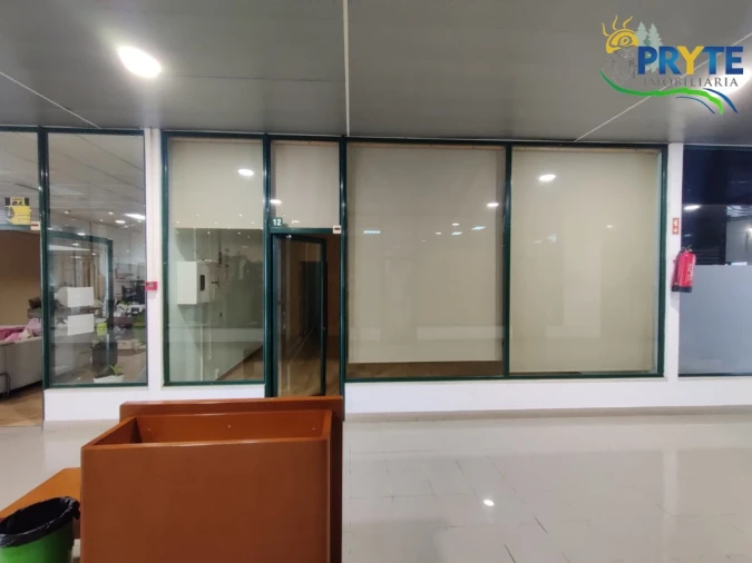 Loja para Arrendamento em Sertã Foto 3