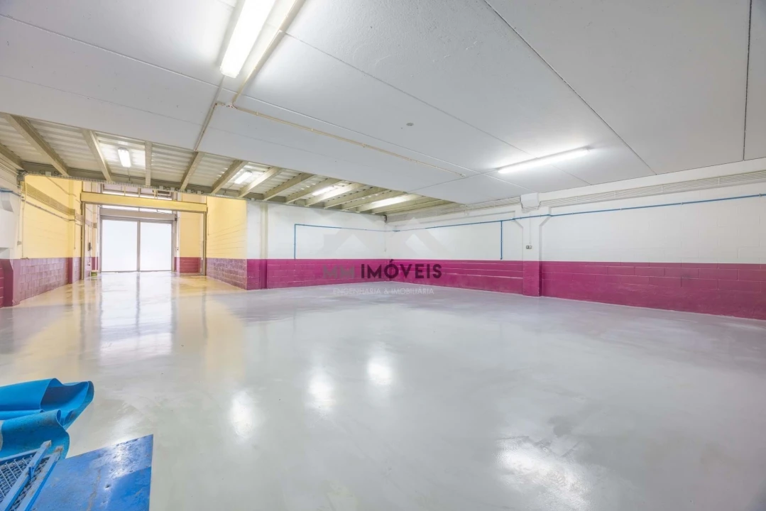 Armazém para Arrendamento em Ermesinde Foto 10