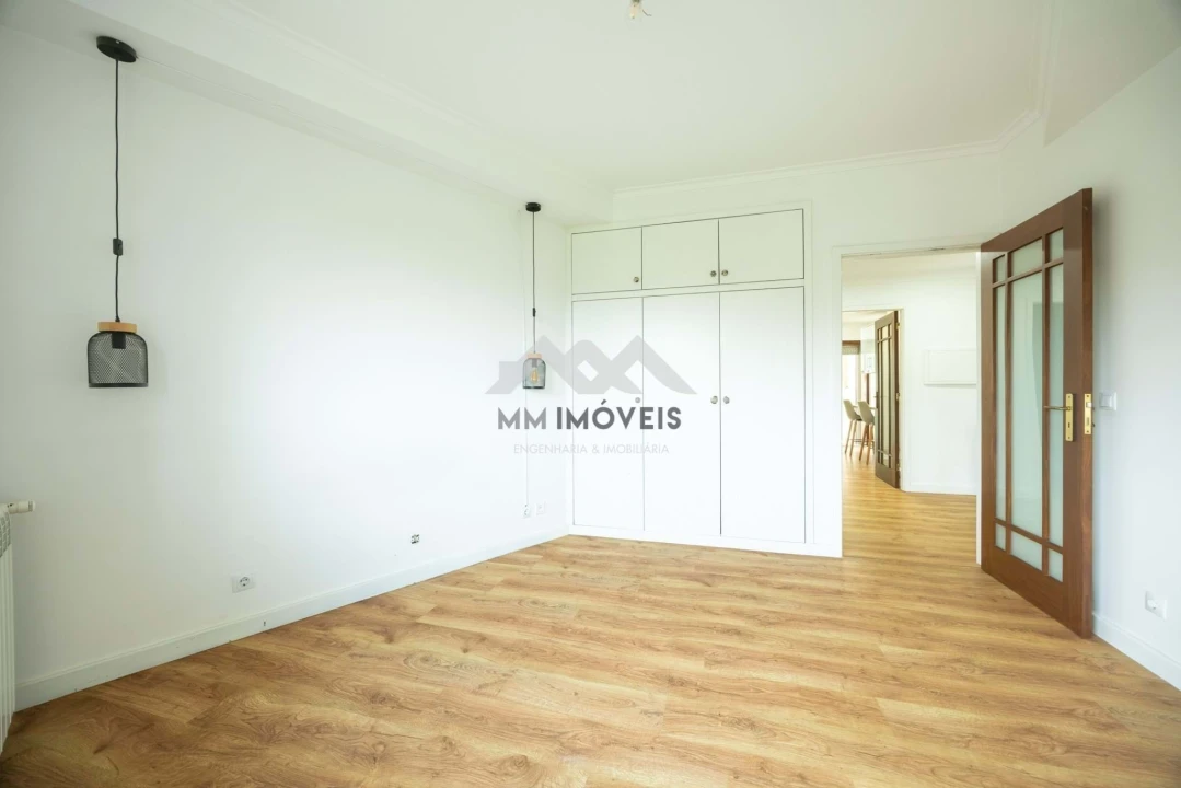 Apartamento T2 para Arrendamento em Canidelo Foto 5