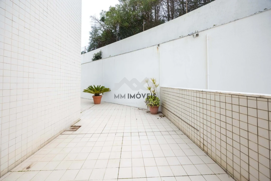 Apartamento T2 para Arrendamento em Canidelo Foto 8