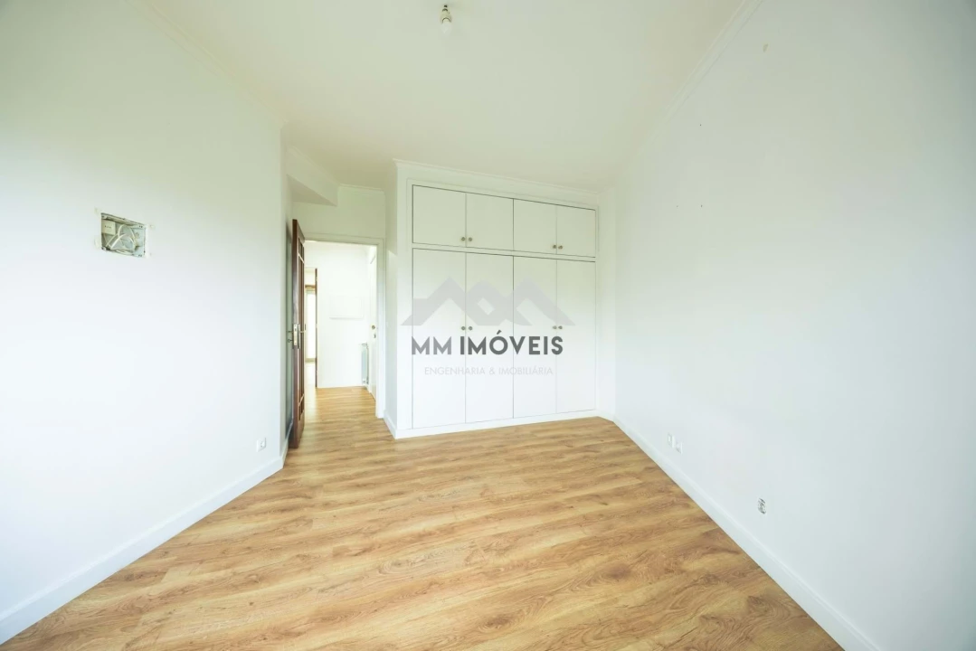 Apartamento T2 para Arrendamento em Canidelo Foto 14