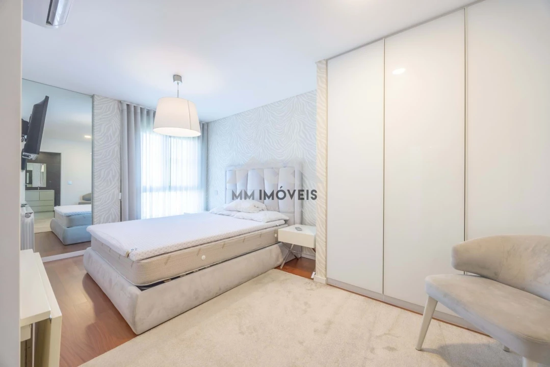 Apartamento T2 para Arrendamento em Ramalde Foto 12