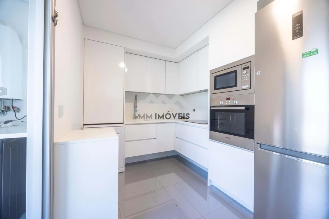 Apartamento T2 para Arrendamento em Ramalde Foto 28