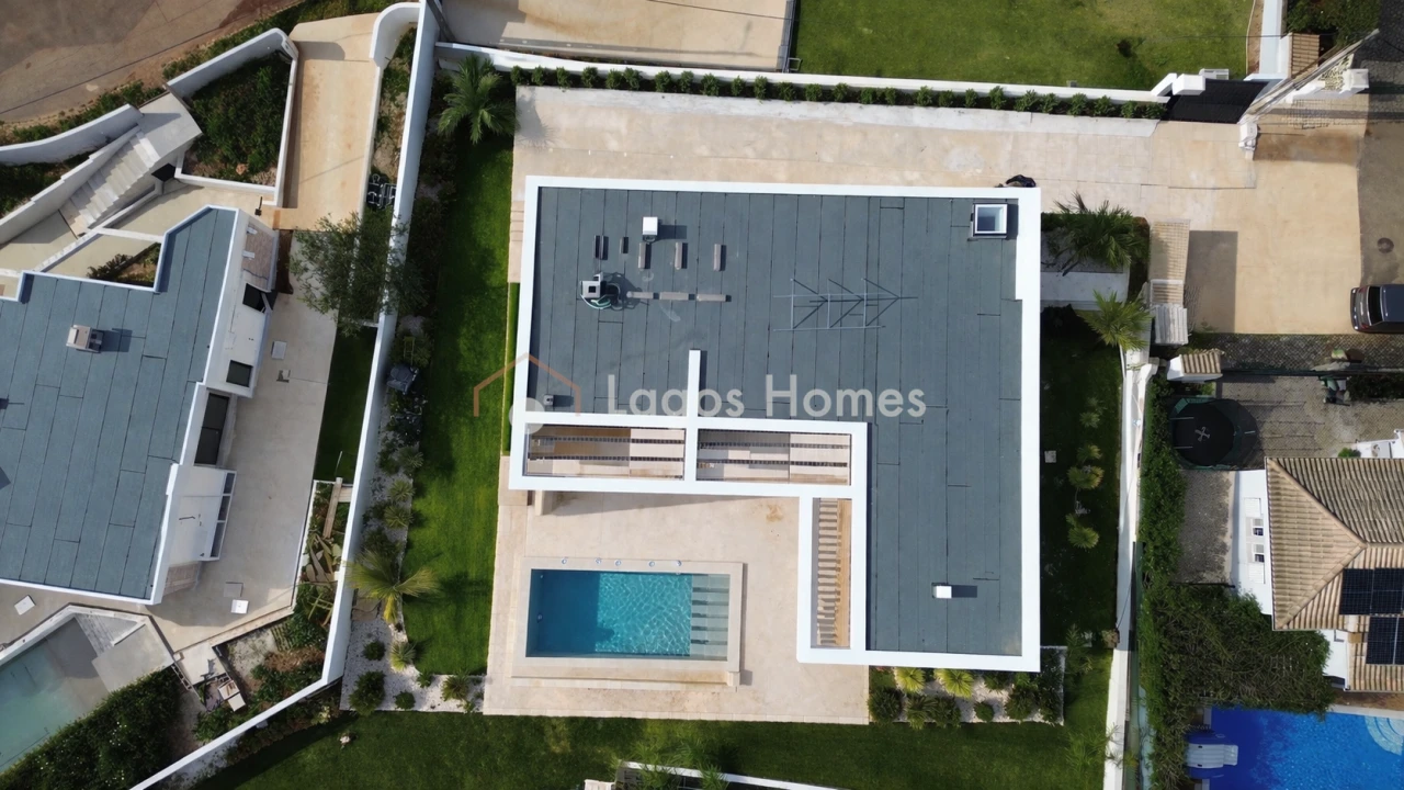 Moradia T3 para Venda em Mexilhoeira Grande Foto 4