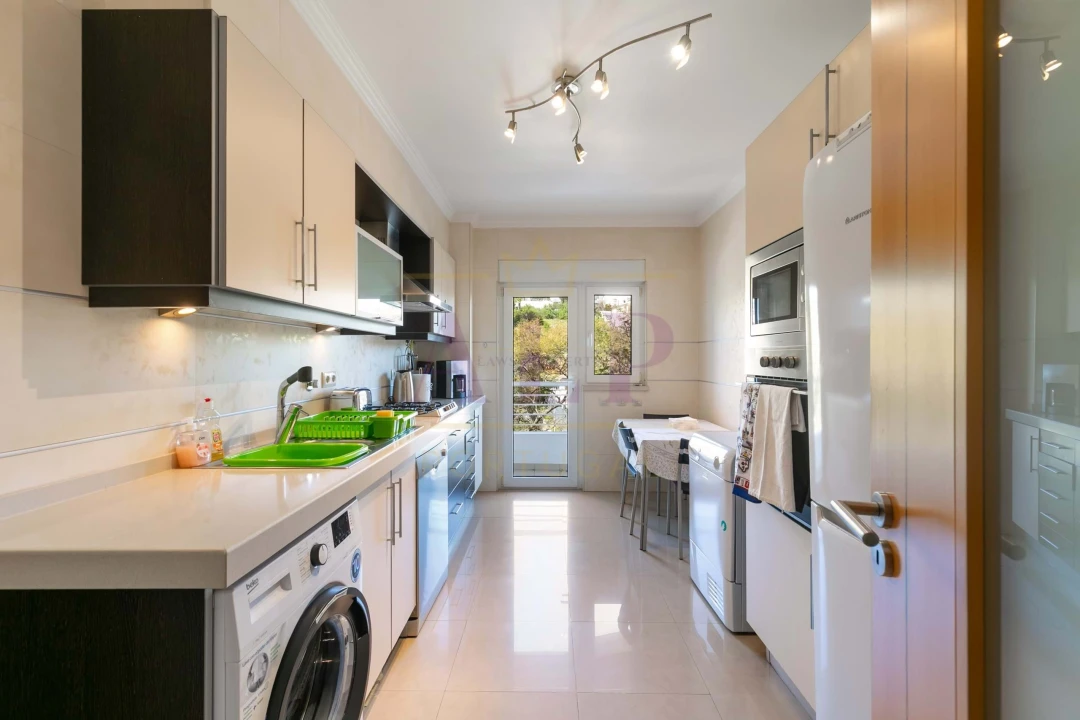 Apartamento T3 para Venda em Lagos (São Sebastião e Santa Maria) Foto 4