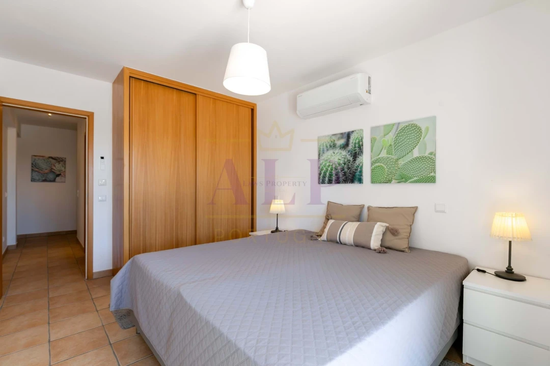 Moradia T3 para Venda em Lagos (São Sebastião e Santa Maria) Foto 22