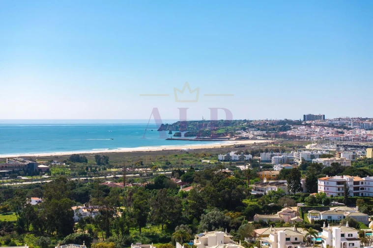 Moradia T3 para Venda em Lagos (São Sebastião e Santa Maria) Foto 40