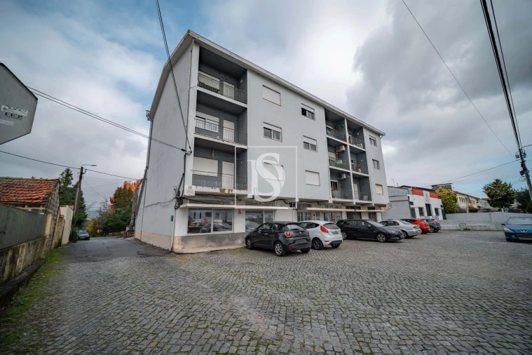 Apartamento T2 para Venda em Manhente Foto 18