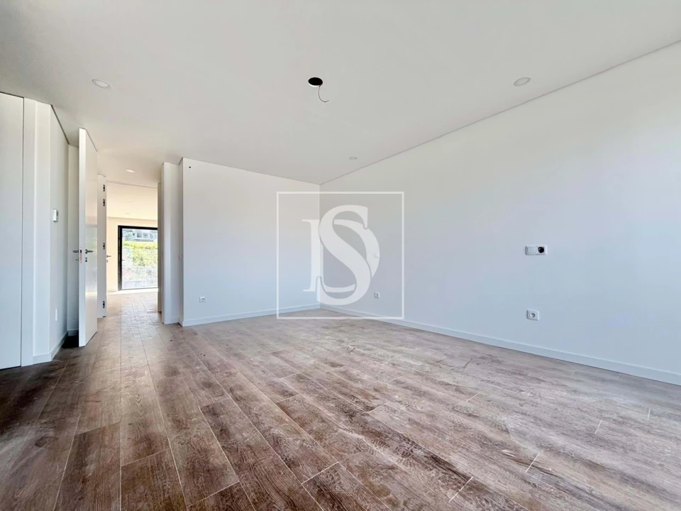 Moradia T3 para Venda em Nogueira, Fraião e Lamaçães Foto 16