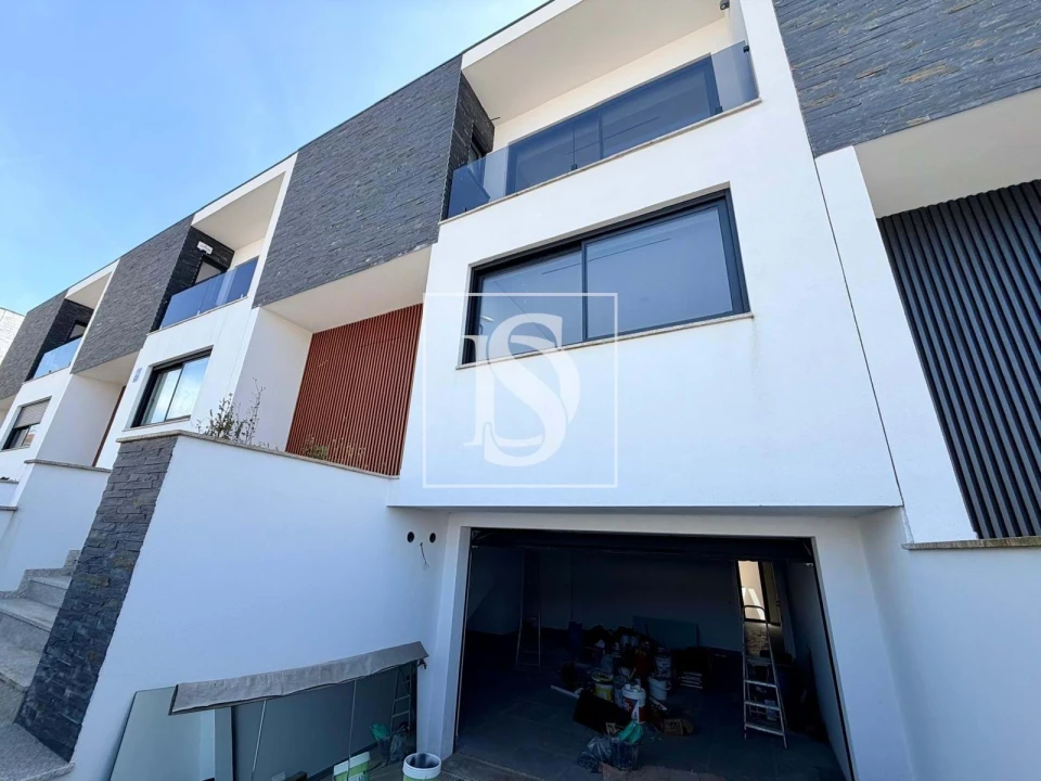 Moradia T3 para Venda em Nogueira, Fraião e Lamaçães Foto 22