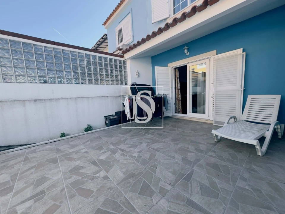 Moradia T3 para Venda em Gaio-Rosário e Sarilhos Pequenos Foto 24