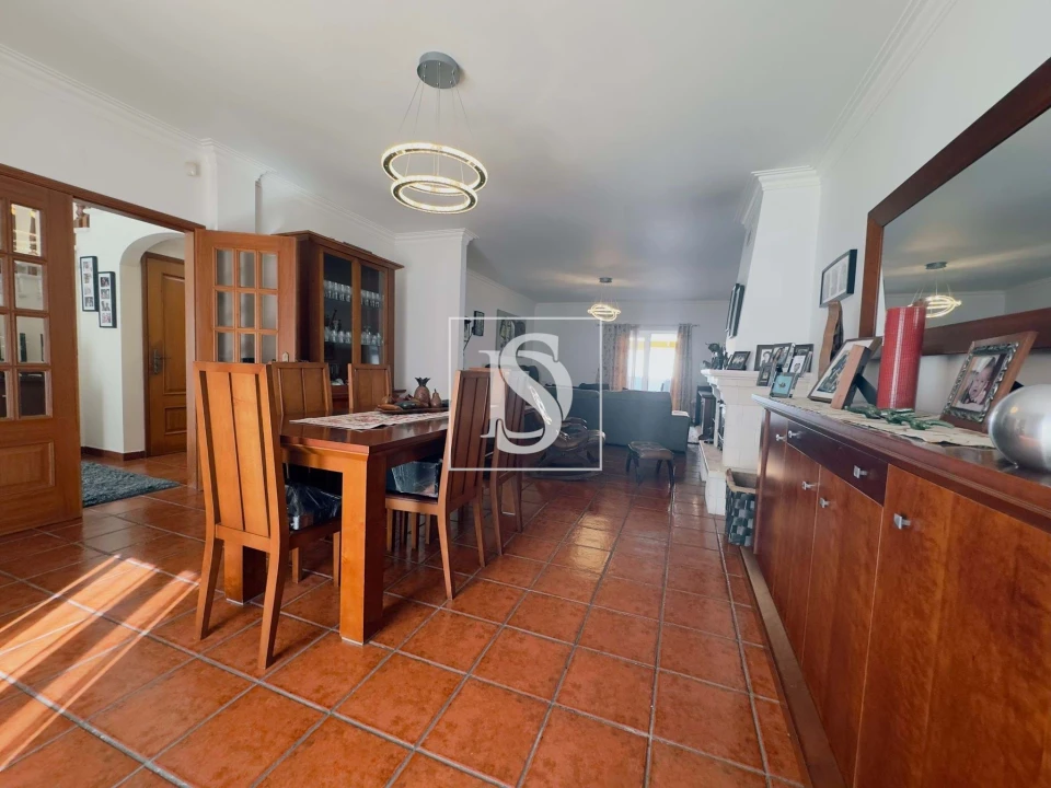 Moradia T3 para Venda em Gaio-Rosário e Sarilhos Pequenos Foto 47