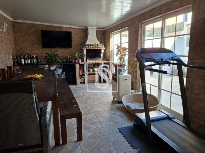 Moradia T3 para Venda em Gaio-Rosário e Sarilhos Pequenos Foto 12