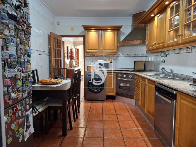 Moradia T3 para Venda em Gaio-Rosário e Sarilhos Pequenos Foto 4