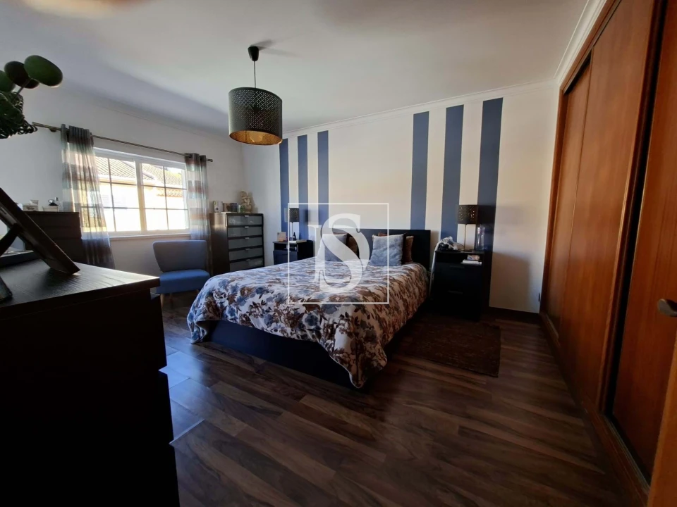 Moradia T3 para Venda em Gaio-Rosário e Sarilhos Pequenos Foto 3