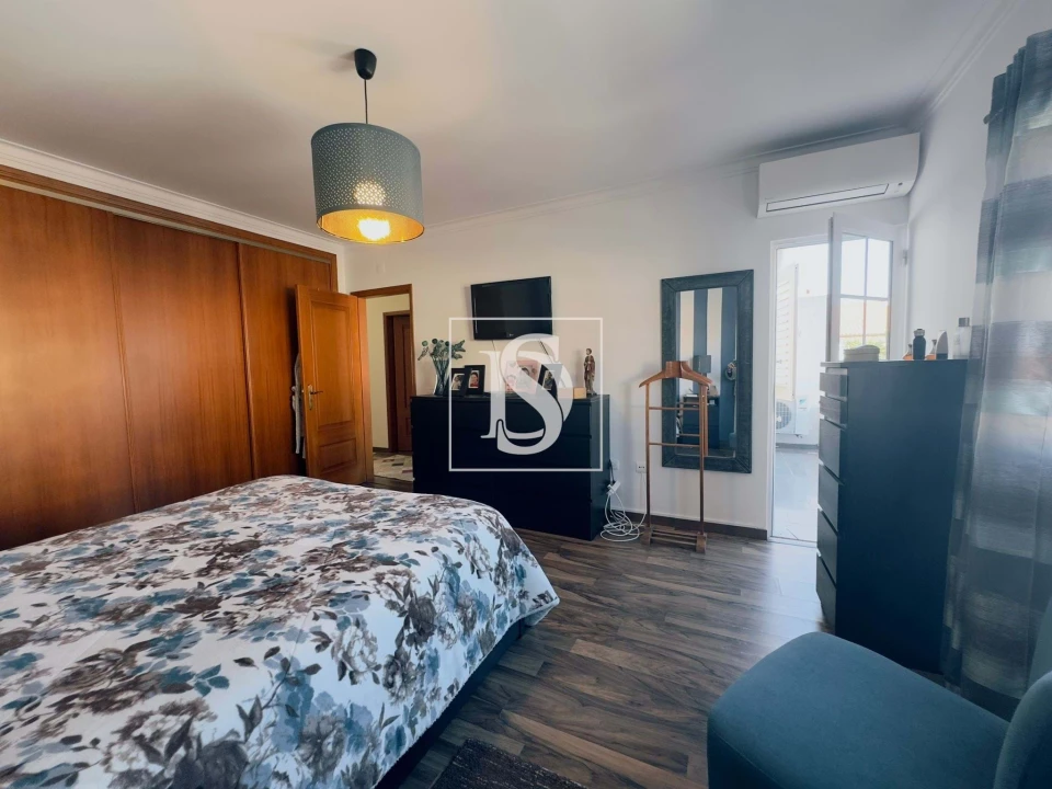 Moradia T3 para Venda em Gaio-Rosário e Sarilhos Pequenos Foto 40