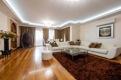 Apartamento T4 para Venda em São Martinho