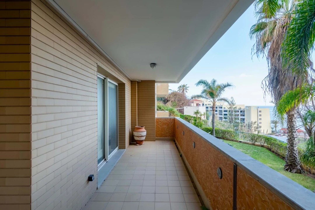 Apartamento T4 para Venda em São Martinho Foto 26