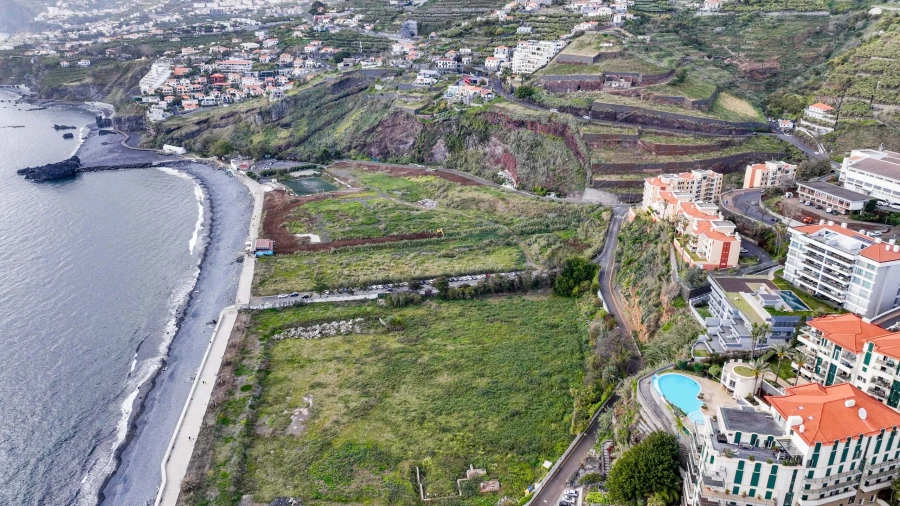 Apartamento T4 para Venda em São Martinho Foto 5