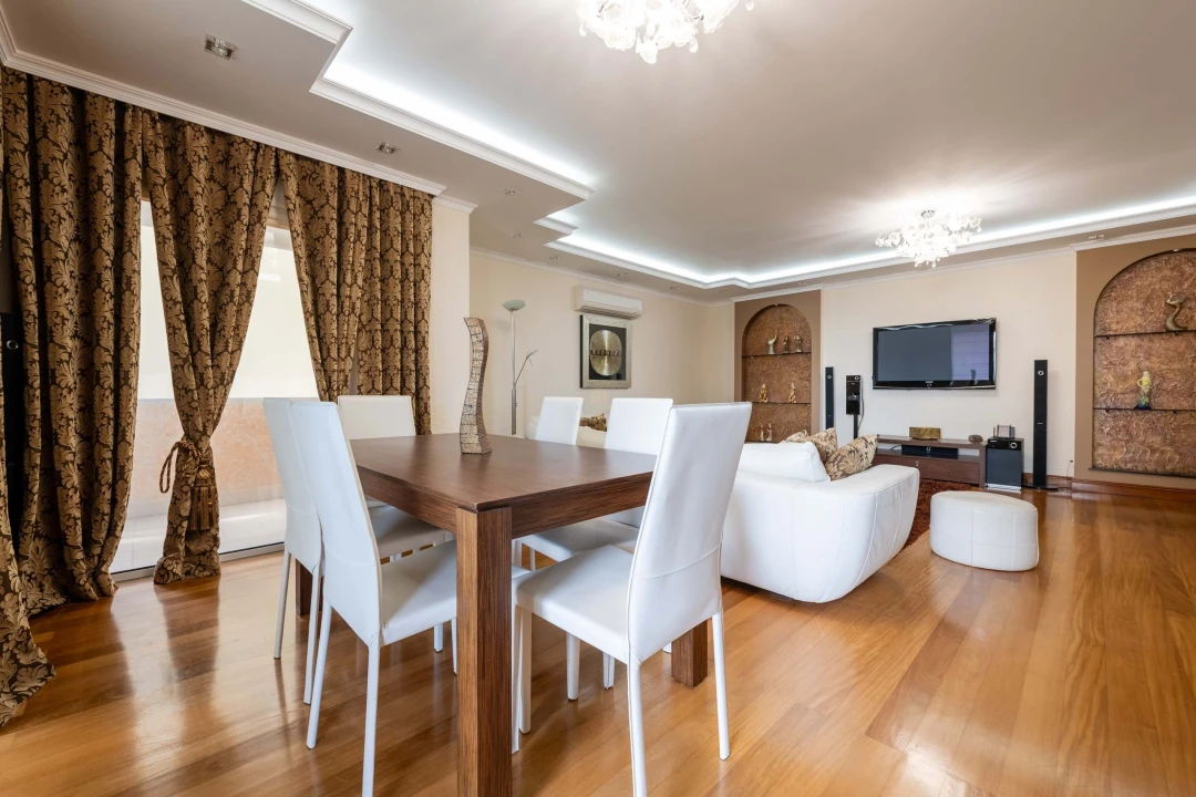 Apartamento T4 para Venda em São Martinho Foto 11
