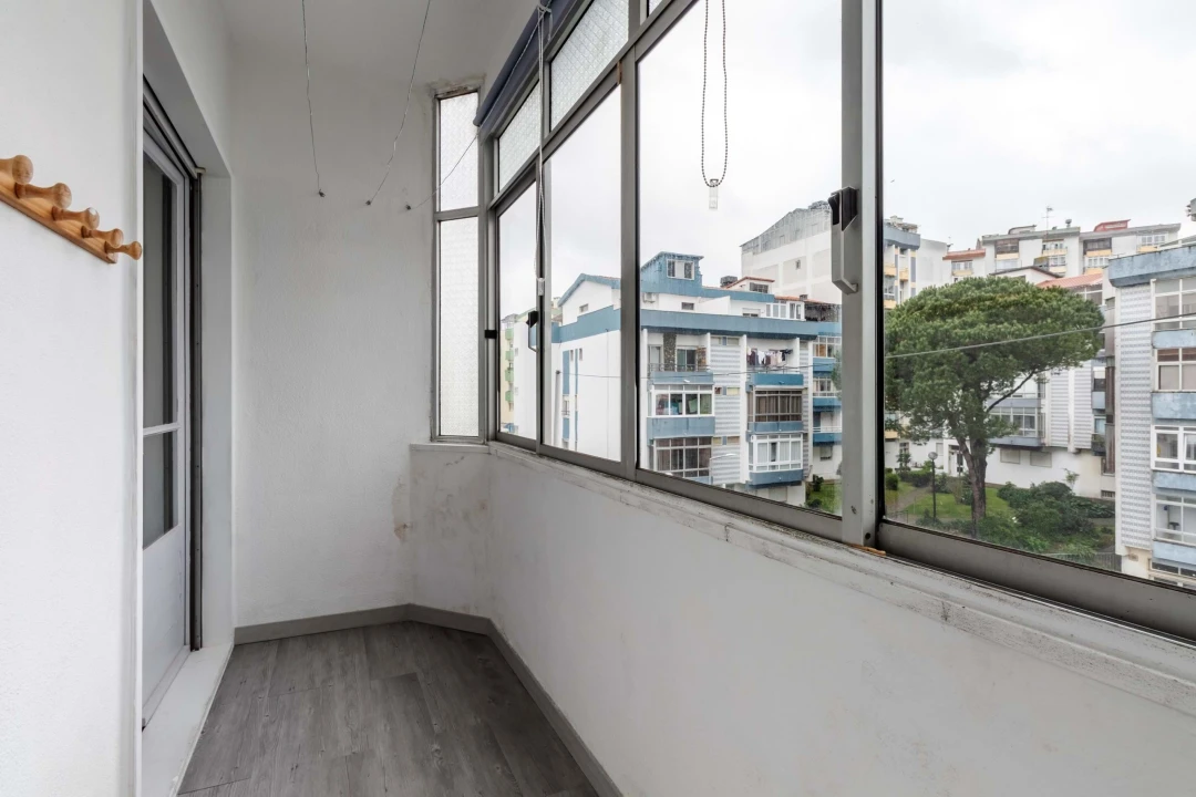 Apartamento T2 para Venda em Rio de Mouro Foto 26