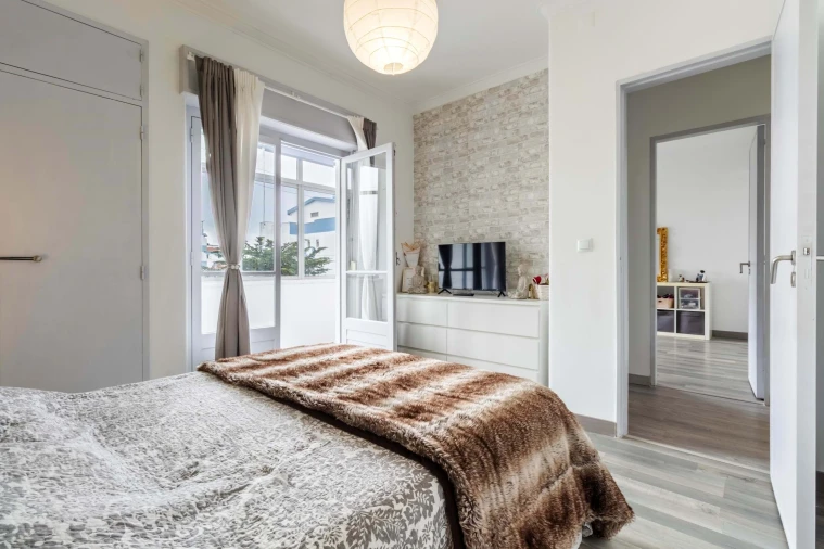 Apartamento T2 para Venda em Rio de Mouro Foto 24