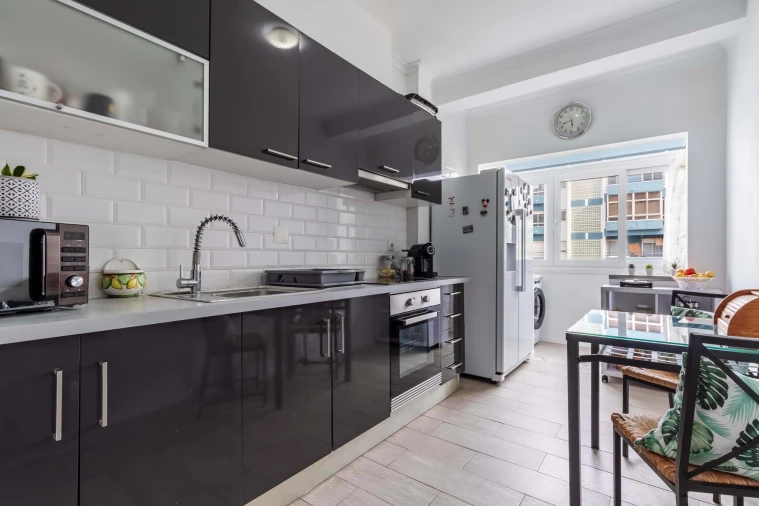 Apartamento T2 para Venda em Rio de Mouro Foto 6