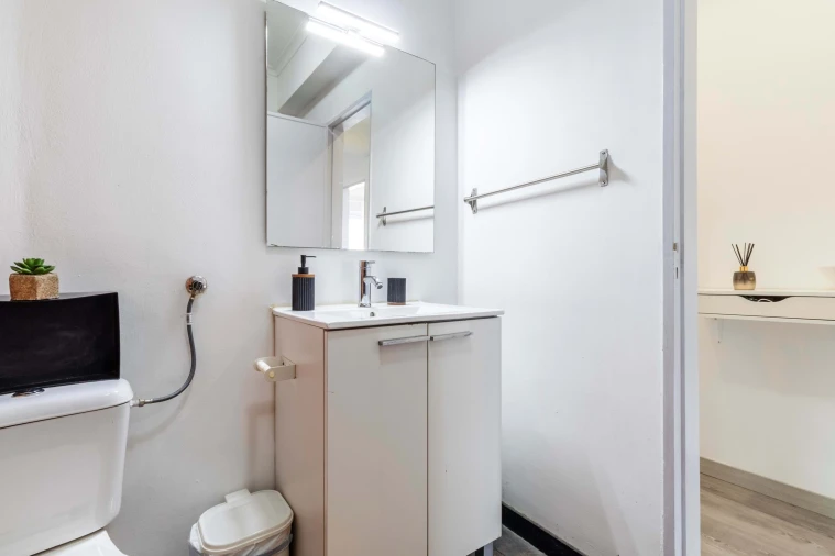 Apartamento T2 para Venda em Rio de Mouro Foto 37