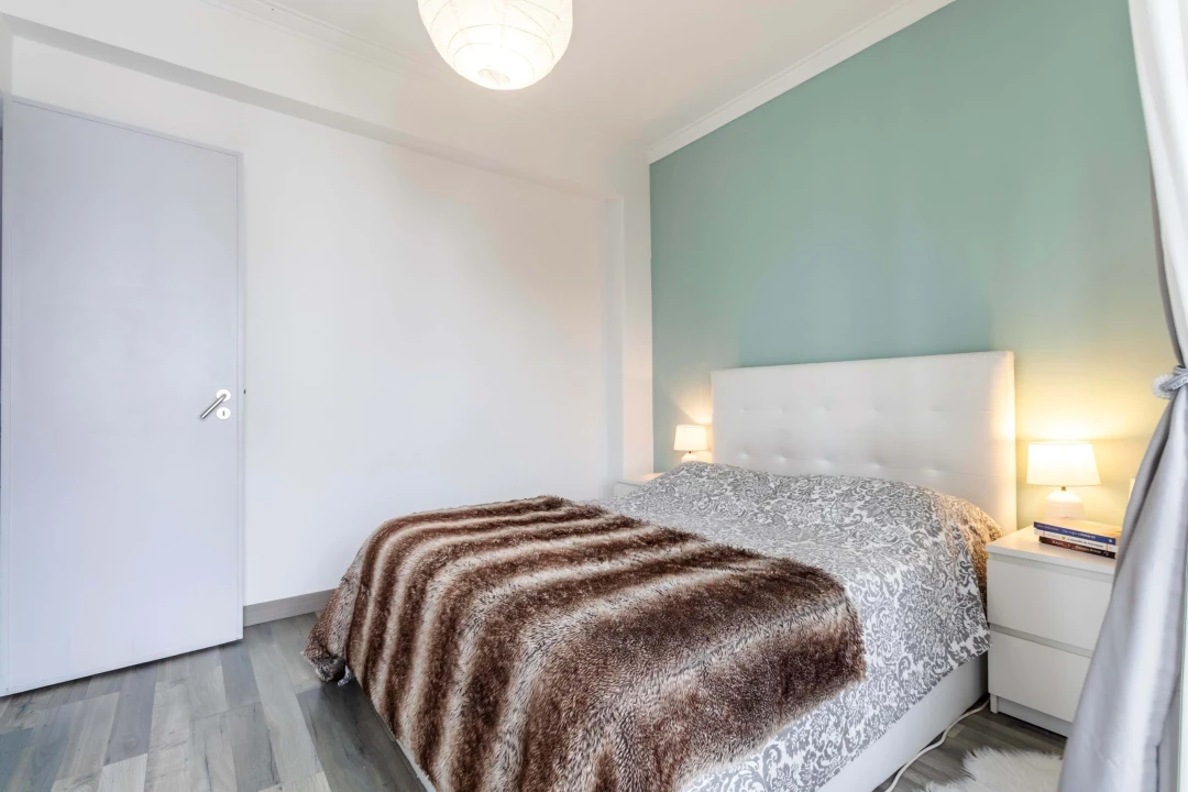 Apartamento T2 para Venda em Rio de Mouro Foto 27