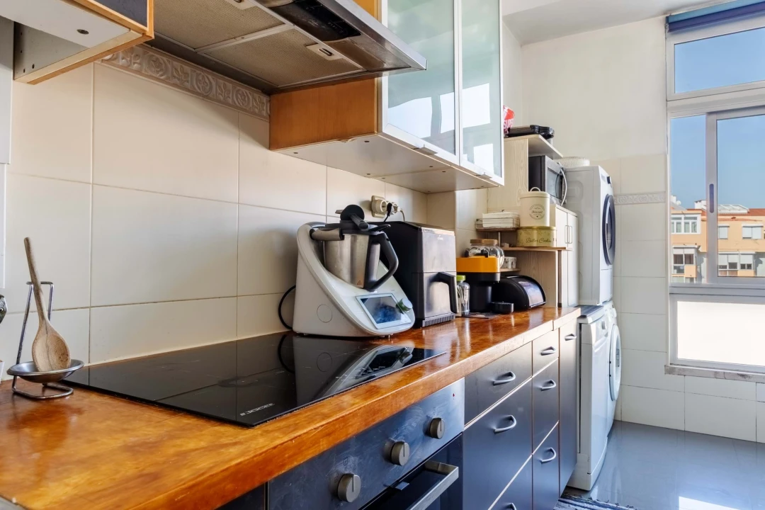 Apartamento T2 para Venda em Águas Livres Foto 11