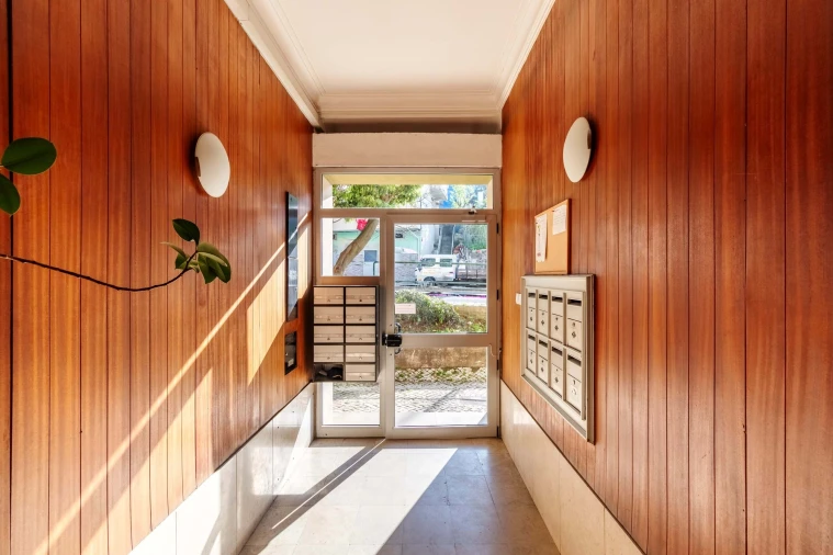 Apartamento T2 para Venda em Águas Livres Foto 32