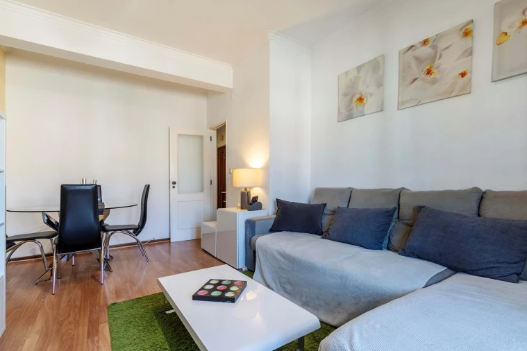 Apartamento T2 para Venda em Águas Livres Foto 5