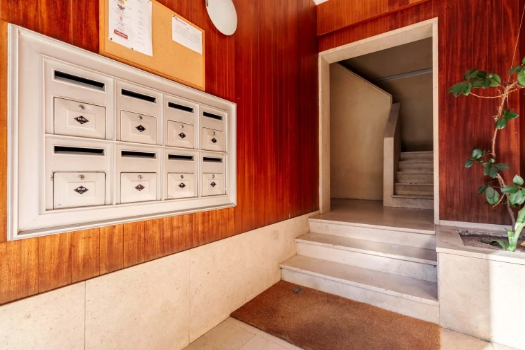 Apartamento T2 para Venda em Águas Livres Foto 33