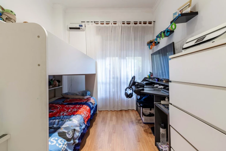 Apartamento T2 para Venda em Águas Livres Foto 26