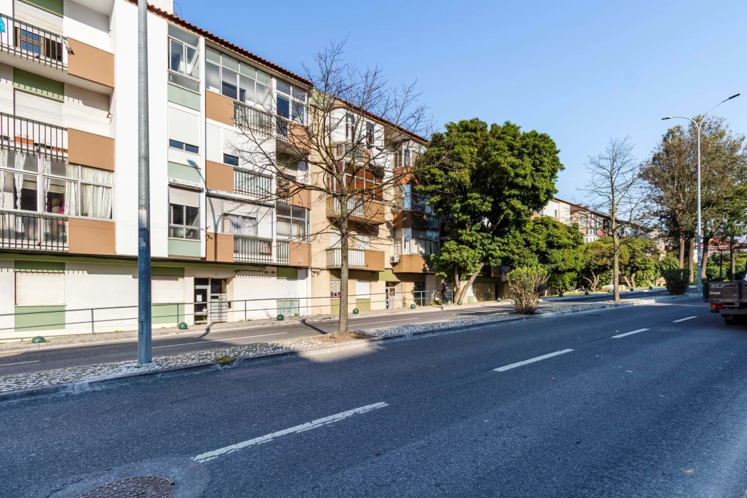 Apartamento T2 para Venda em Águas Livres Foto 37