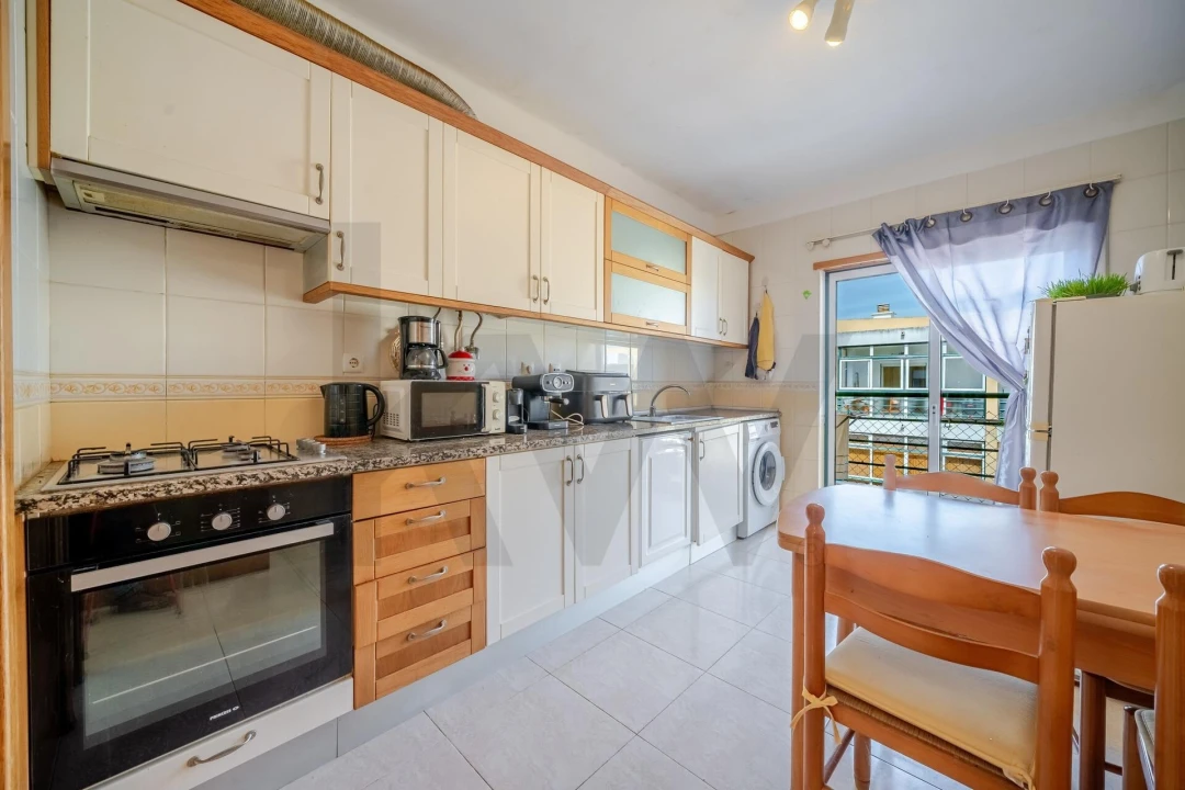 Apartamento T3 para Venda em Lagos (São Sebastião e Santa Maria) Foto 2