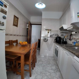 Apartamento T2 para Venda em Albufeira e Olhos de Água