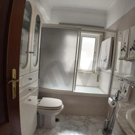 Apartamento T2 para Venda em Albufeira e Olhos de Água